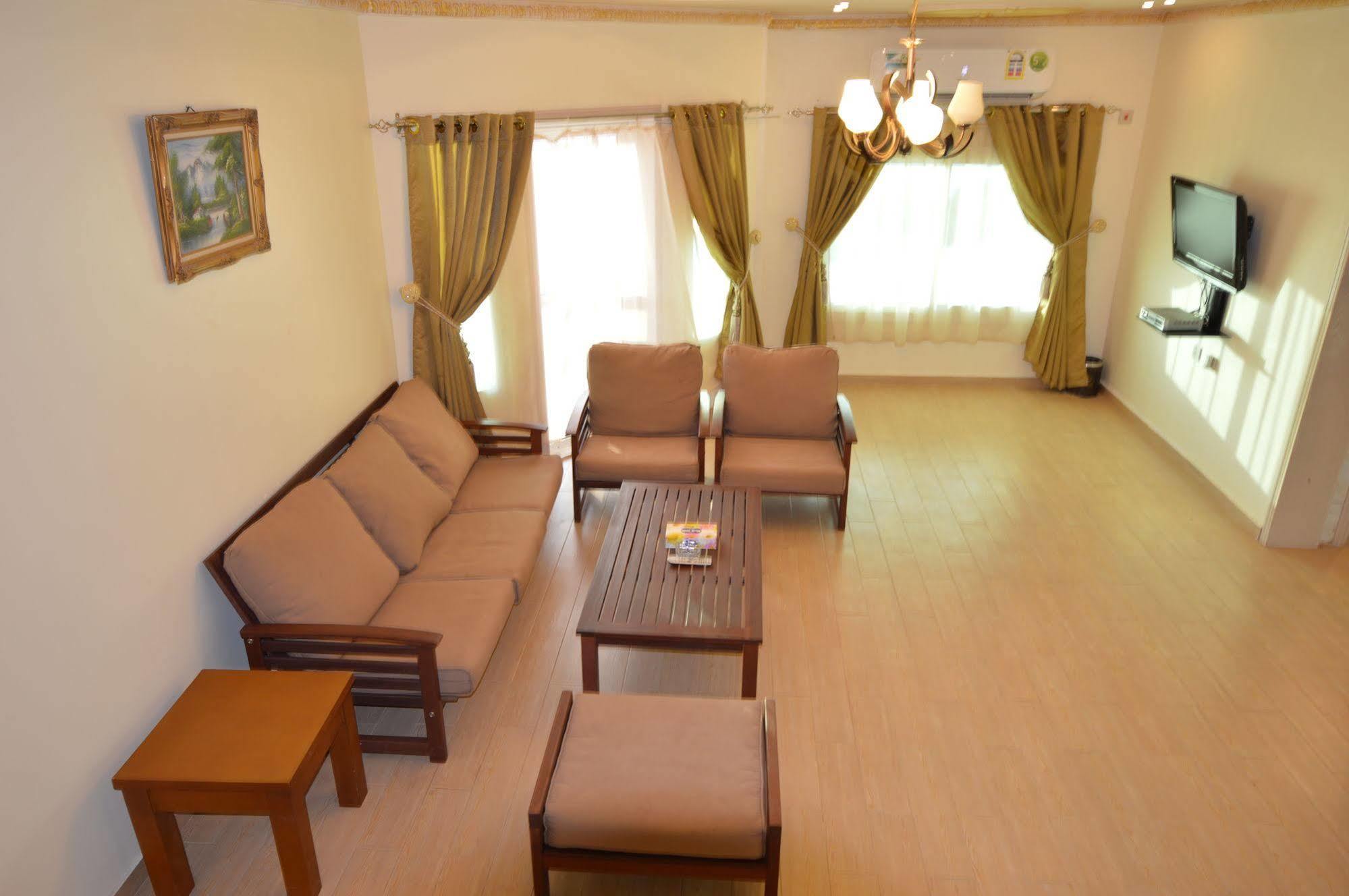 Al Ahmadi Plaza Resort Yanbu Eksteriør bilde