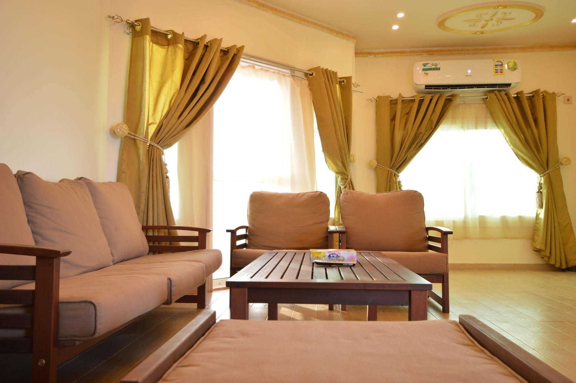 Al Ahmadi Plaza Resort Yanbu Eksteriør bilde