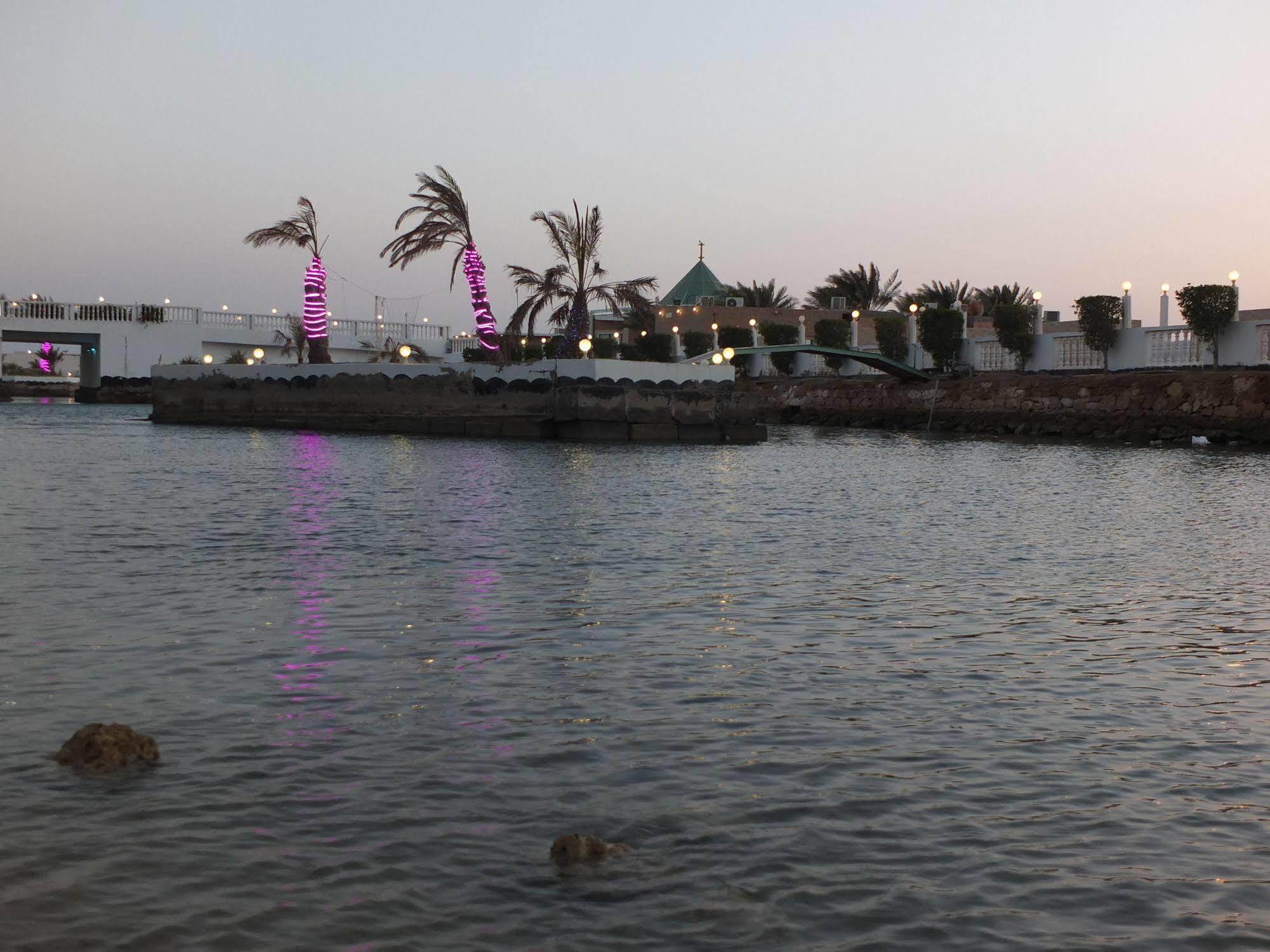 Al Ahmadi Plaza Resort Yanbu Eksteriør bilde